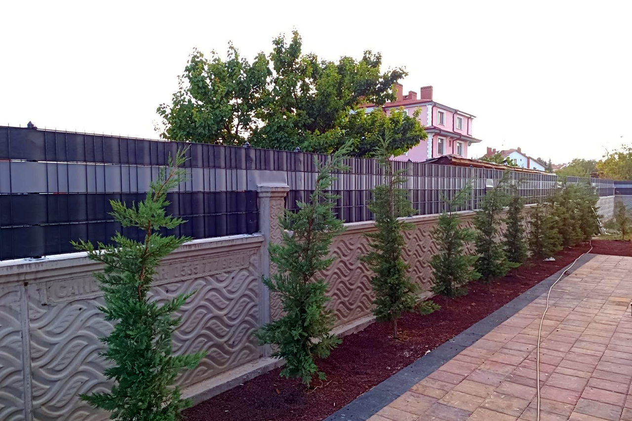 Brandalı Double Panel Çit Sistemleri