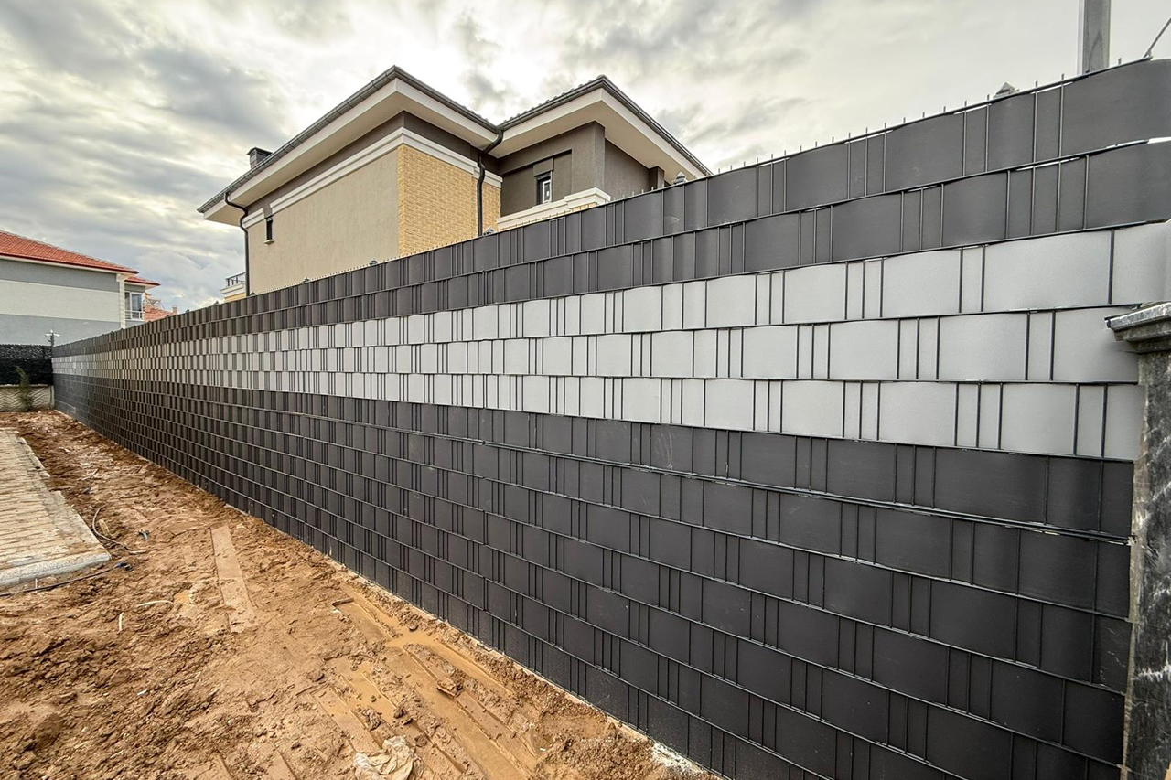 Brandalı Double Panel Çit Sistemleri