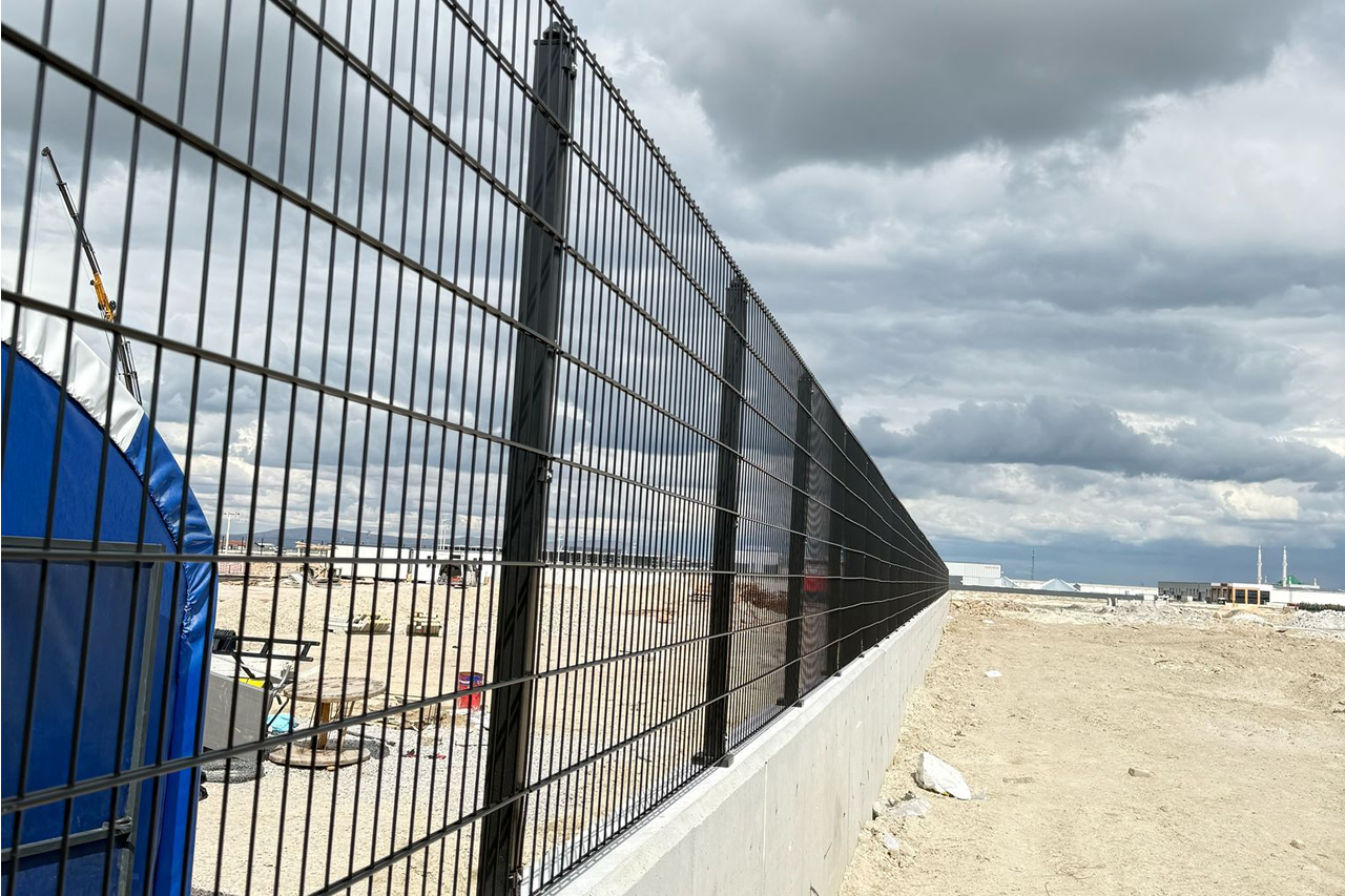 Double Panel Çit Sistemleri