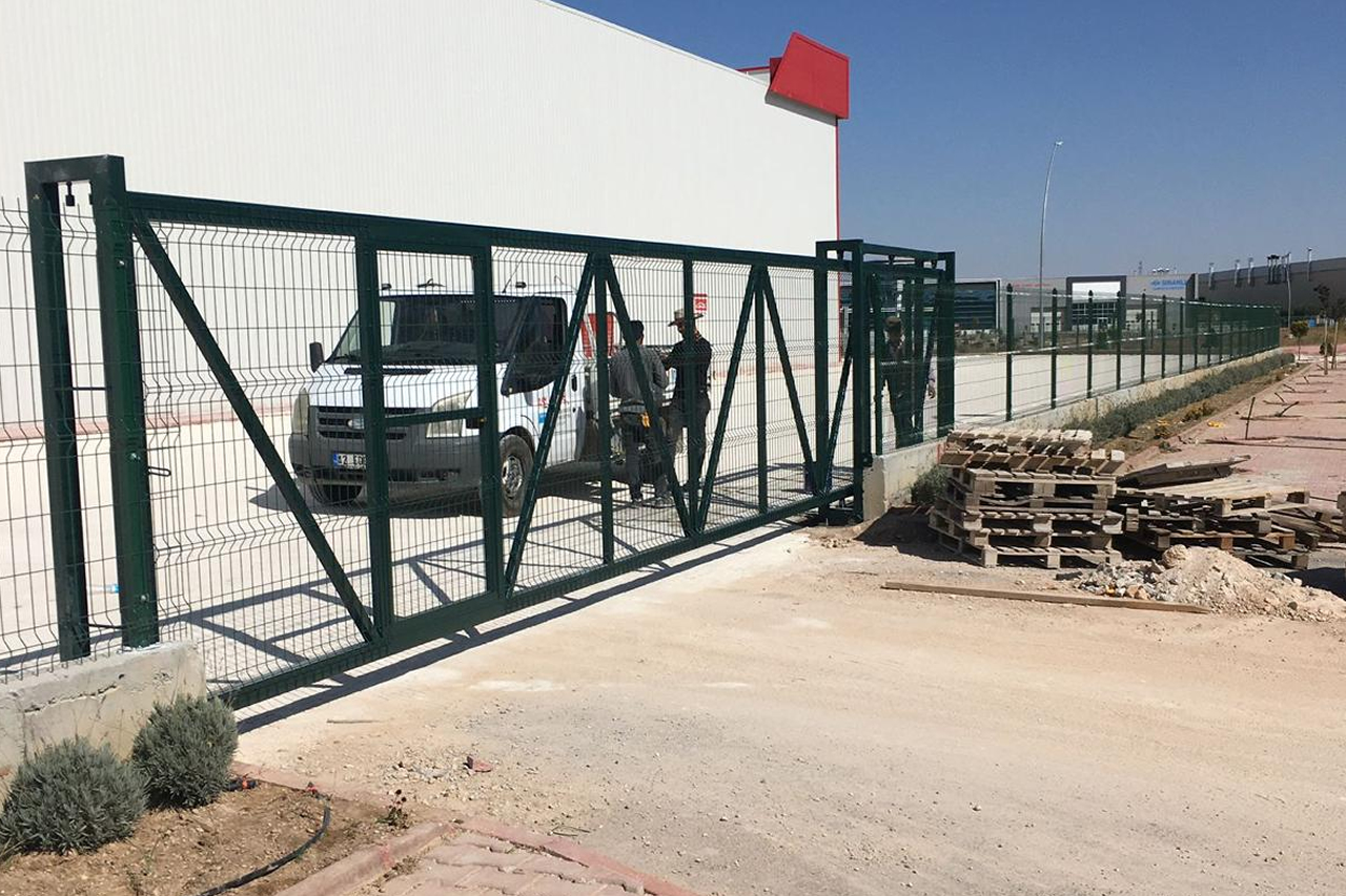 Panel Çit Kayar Kapı